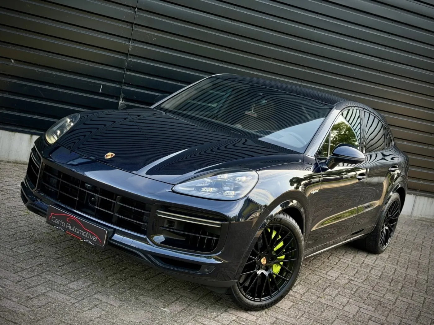 Porsche Cayenne Coupé — 4.0 TURBO S E-Hybrid PANO|CERAMIC|CHRONO|BURM3D|MASSAGE